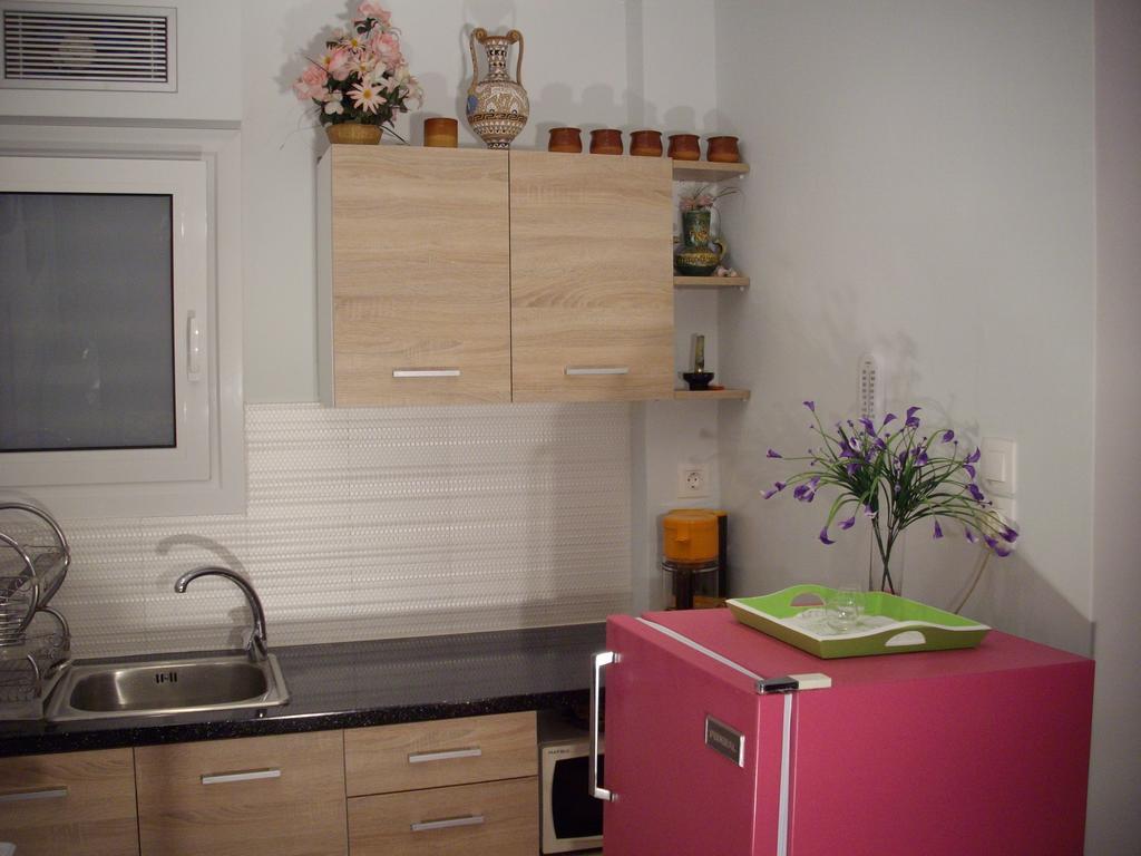 Lilly'S Appartments Атина Стая снимка